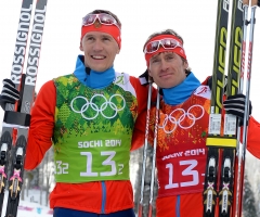 Российские лыжники выиграли серебро в командном спринте