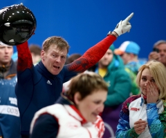 Зубков и его жена получили за золото Олимпиады 15 миллионов рублей