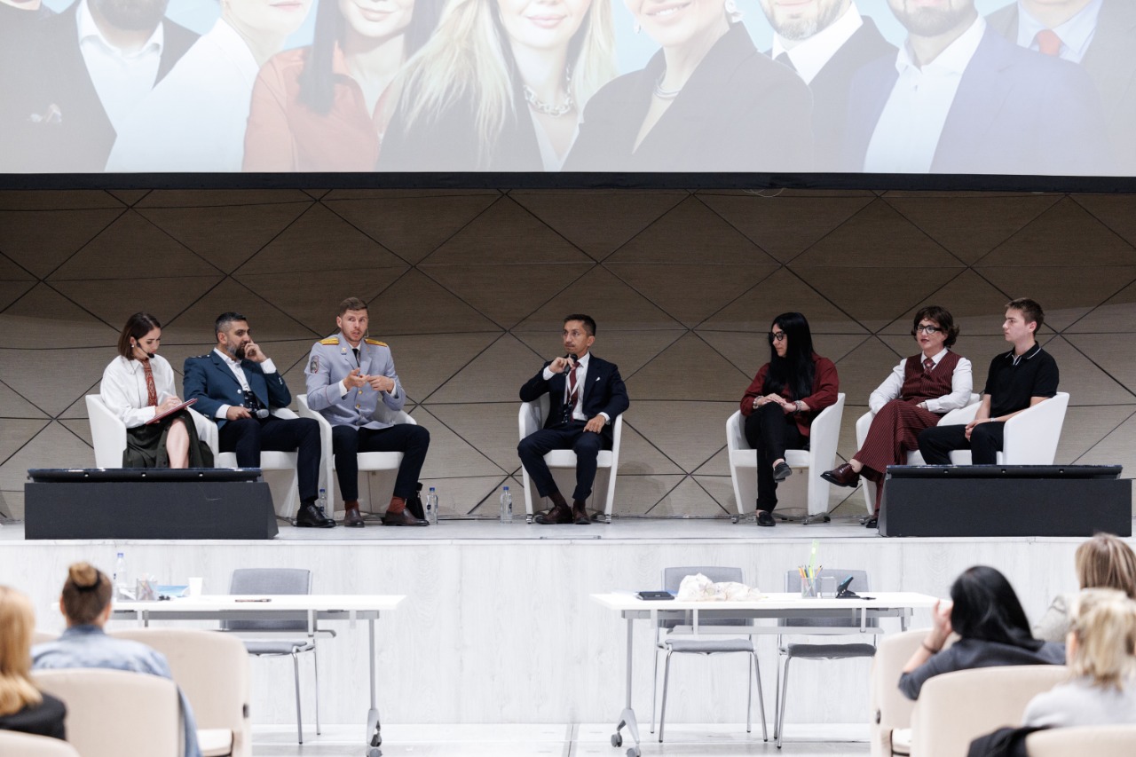 «Рано списывать «в архив»» — И. Цинделиани об МСФО на конференции ФАБА