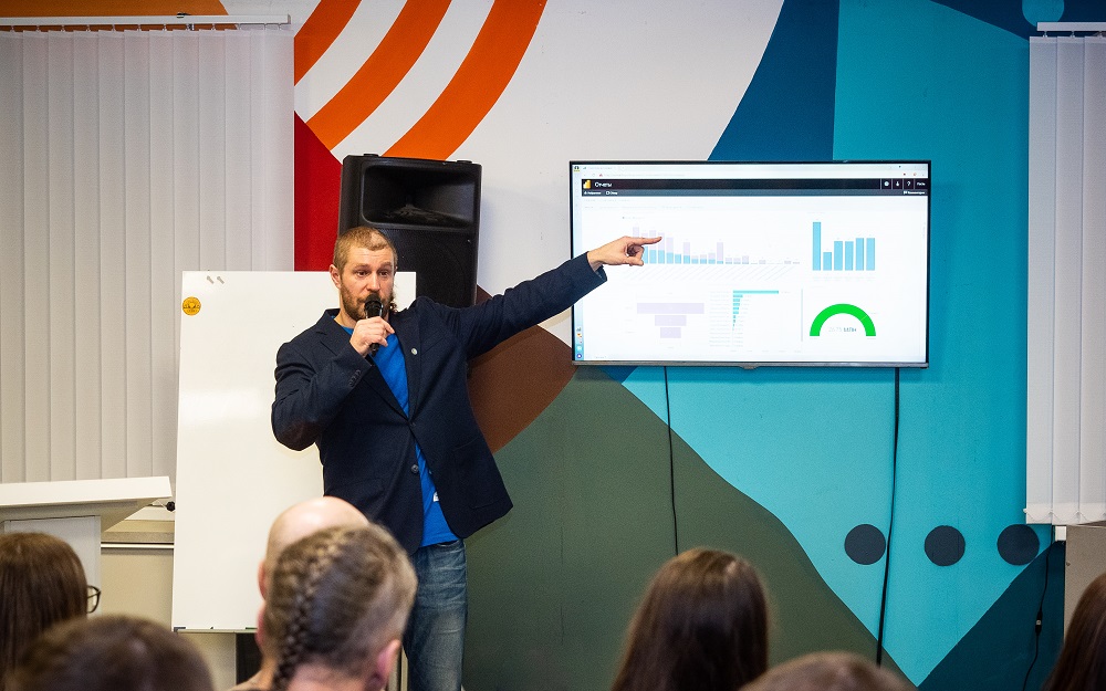 Данные как рабочий инструмент: как внедрить аналитику в корпоративную ДНК