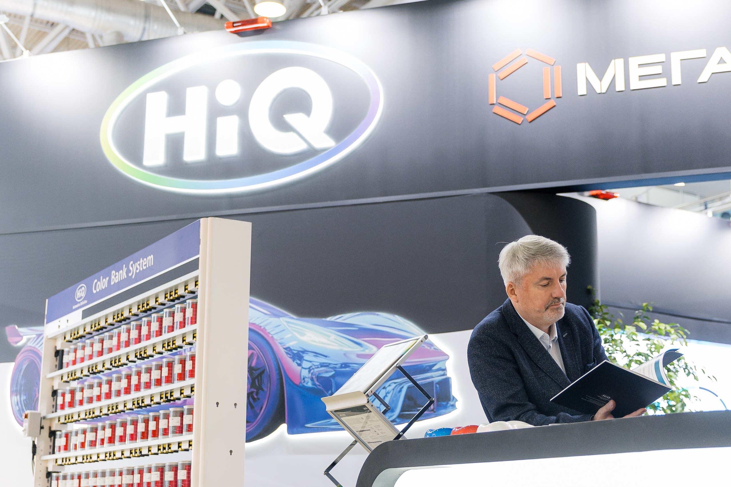 HIQ и «Мегахимгрупп» представили инновации для авторемонта на MIMS 2025