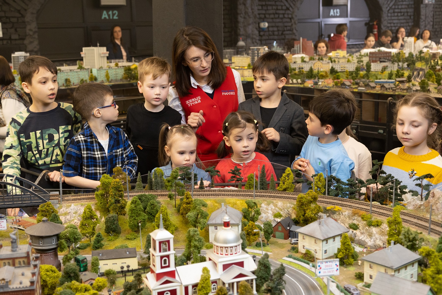 Современный музей-макет: вызовы и возможности