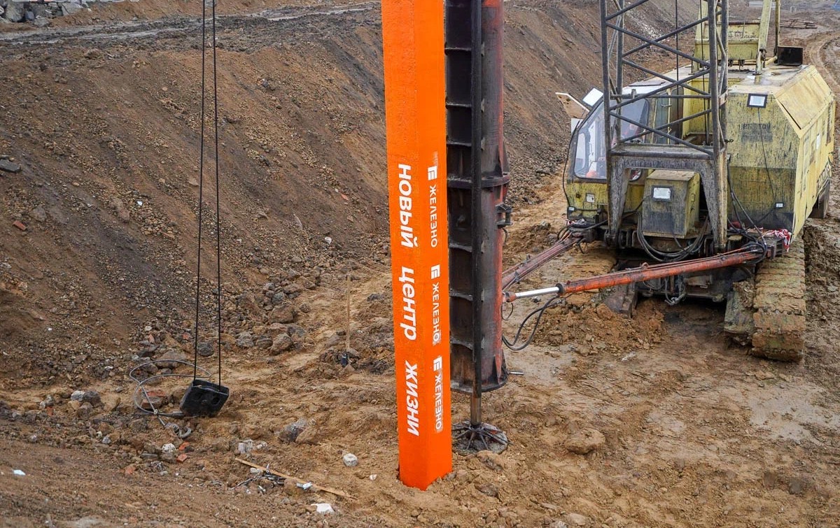 Девелопер «Железно» забил первую сваю жилого комплекса в Волгограде