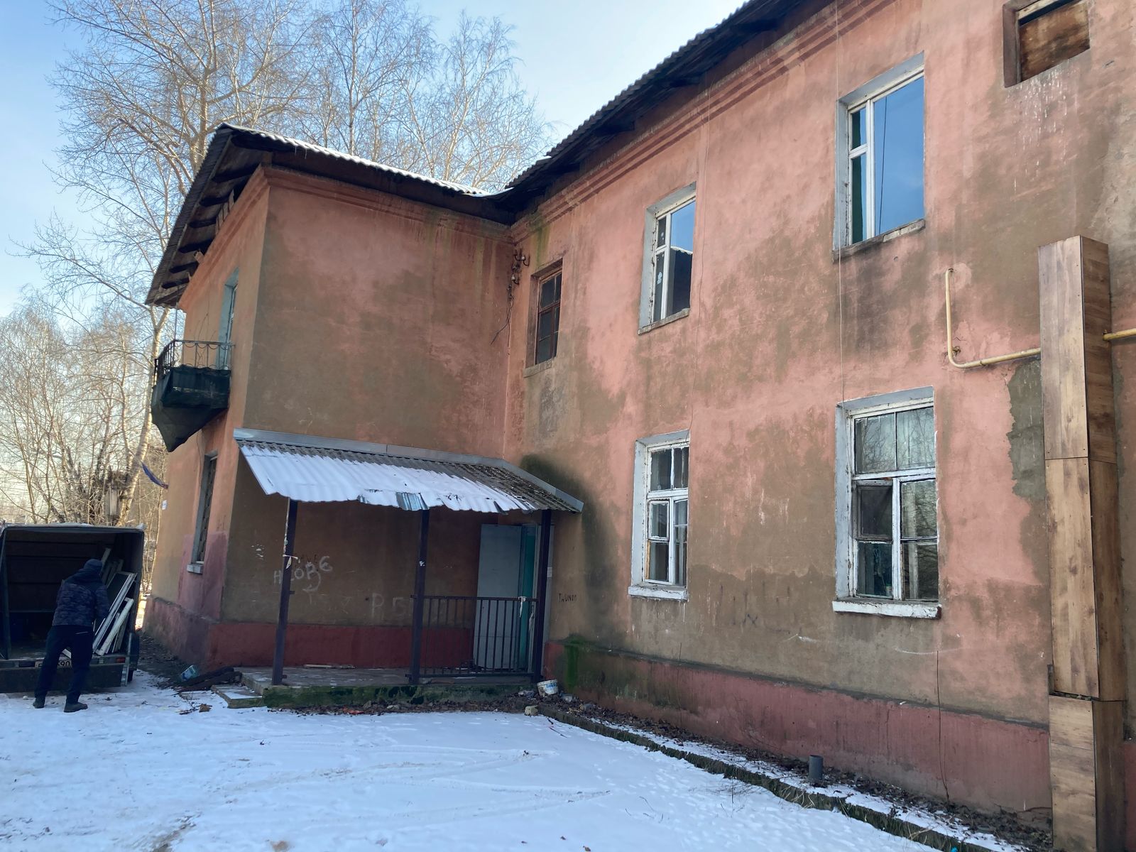 ГК «Некрасовка Девелопмент» успешно завершила снос аварийного жилого дома