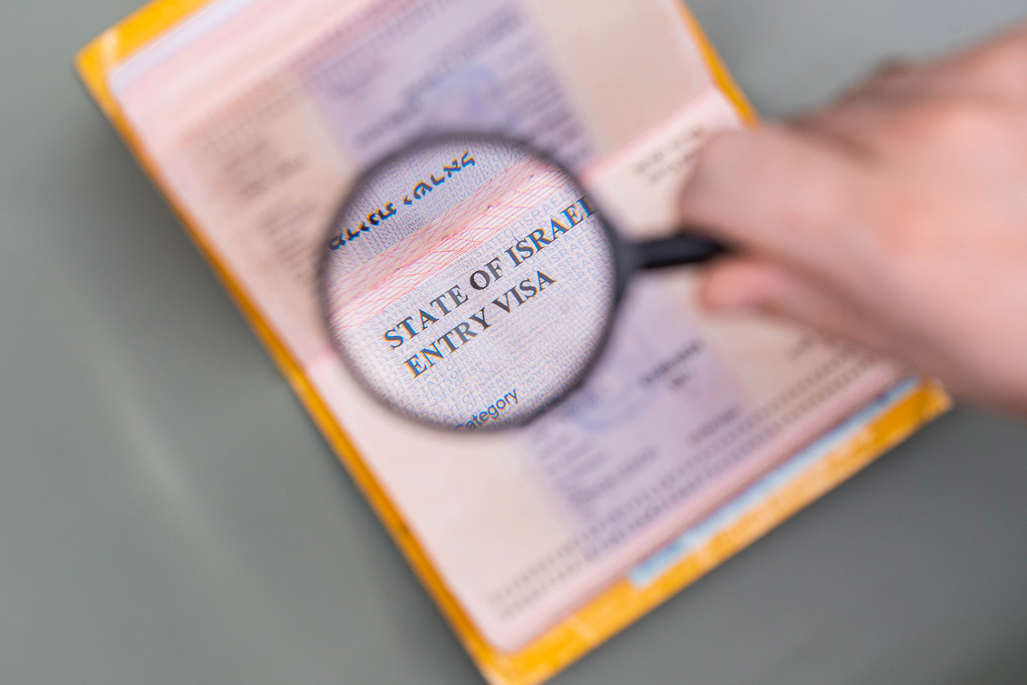 Для чего россиянам нужен израильский паспорт