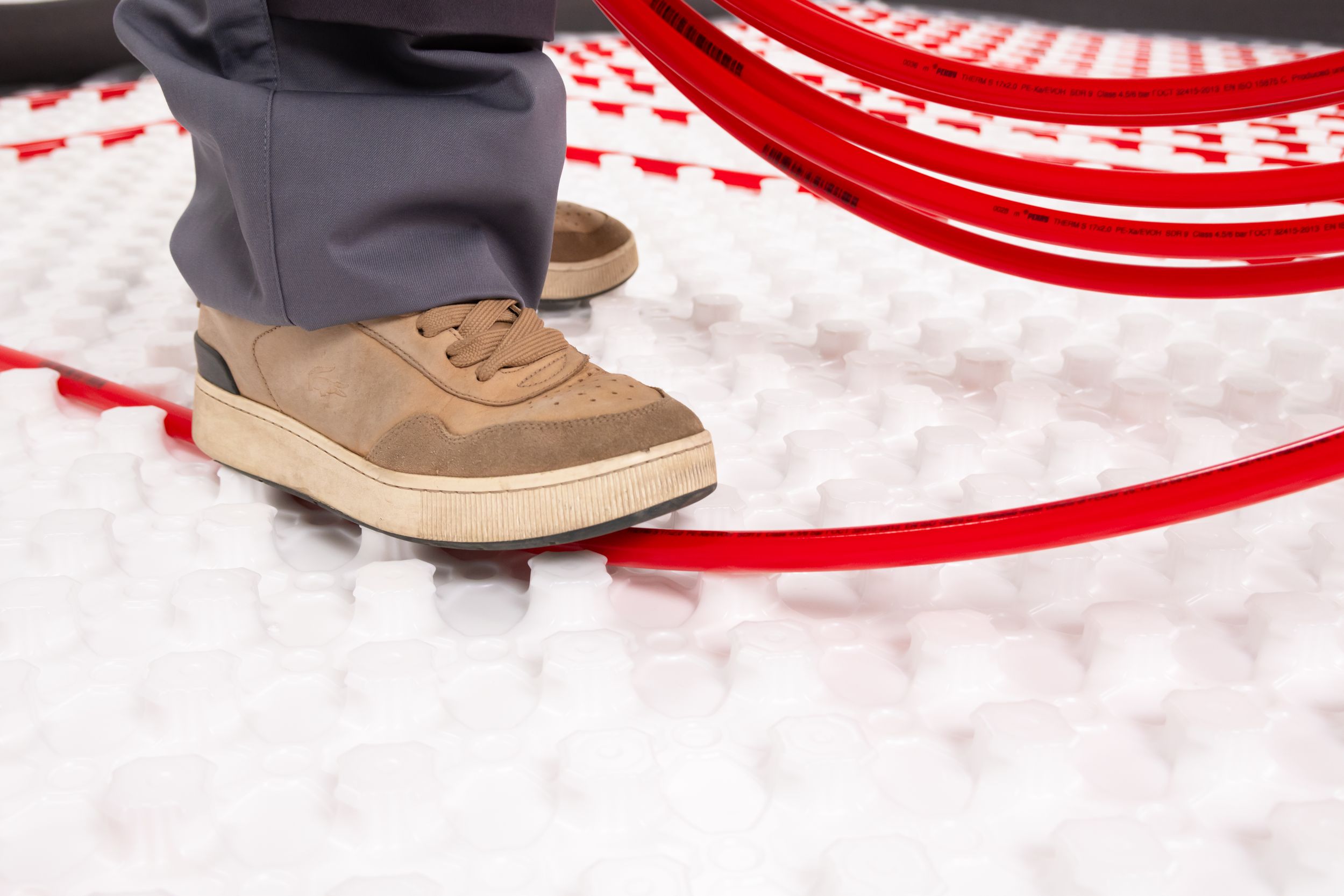 РЕХАУ расширяет линейку решений для систем водяного теплого пола