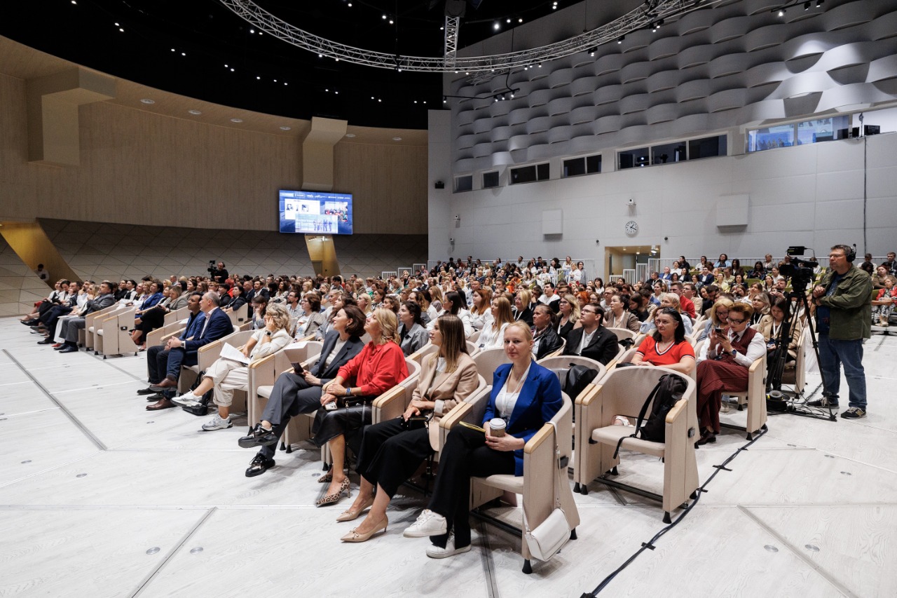 «Рано списывать «в архив»» — И. Цинделиани об МСФО на конференции ФАБА