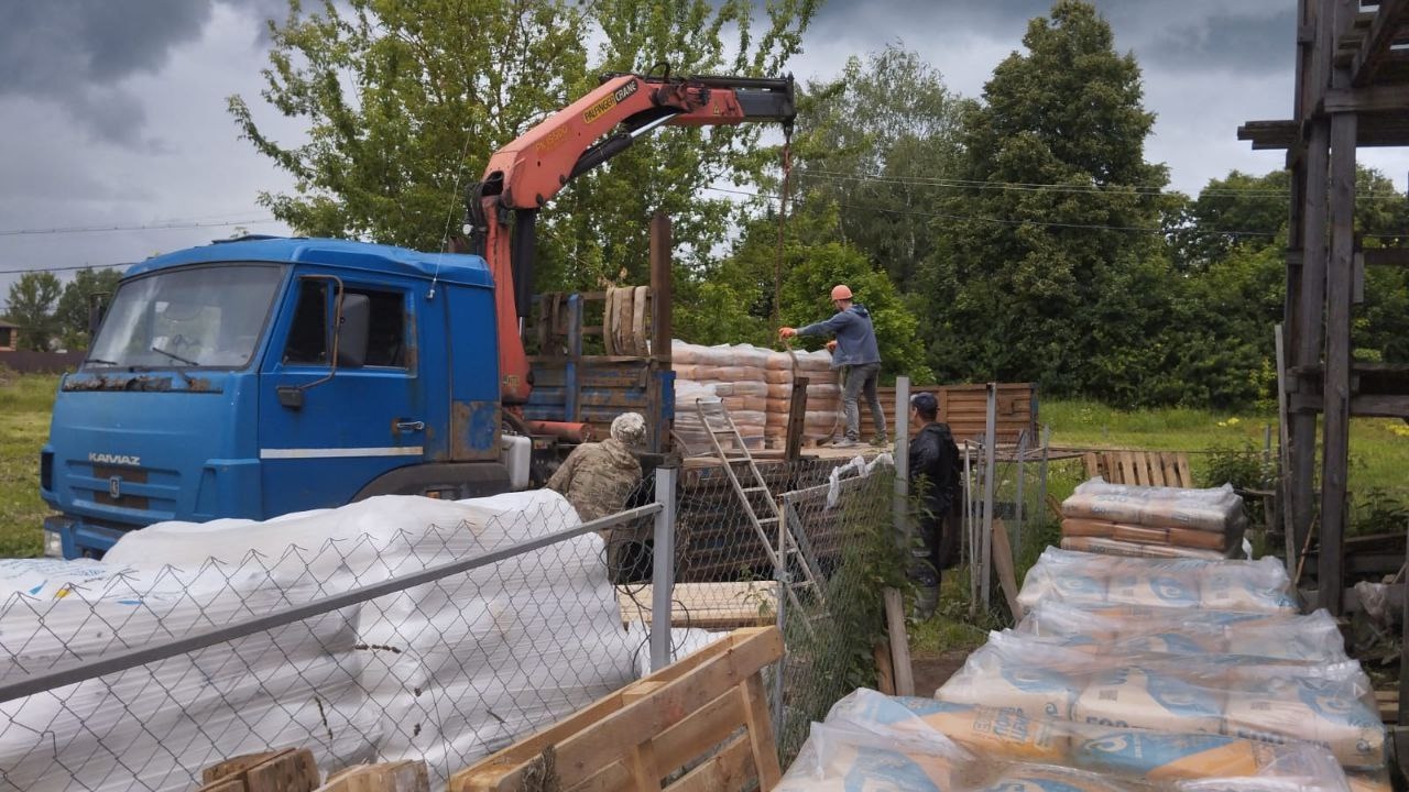 Фонд «Белый Ирис» отреставрировал фундамент храма Ярославщины