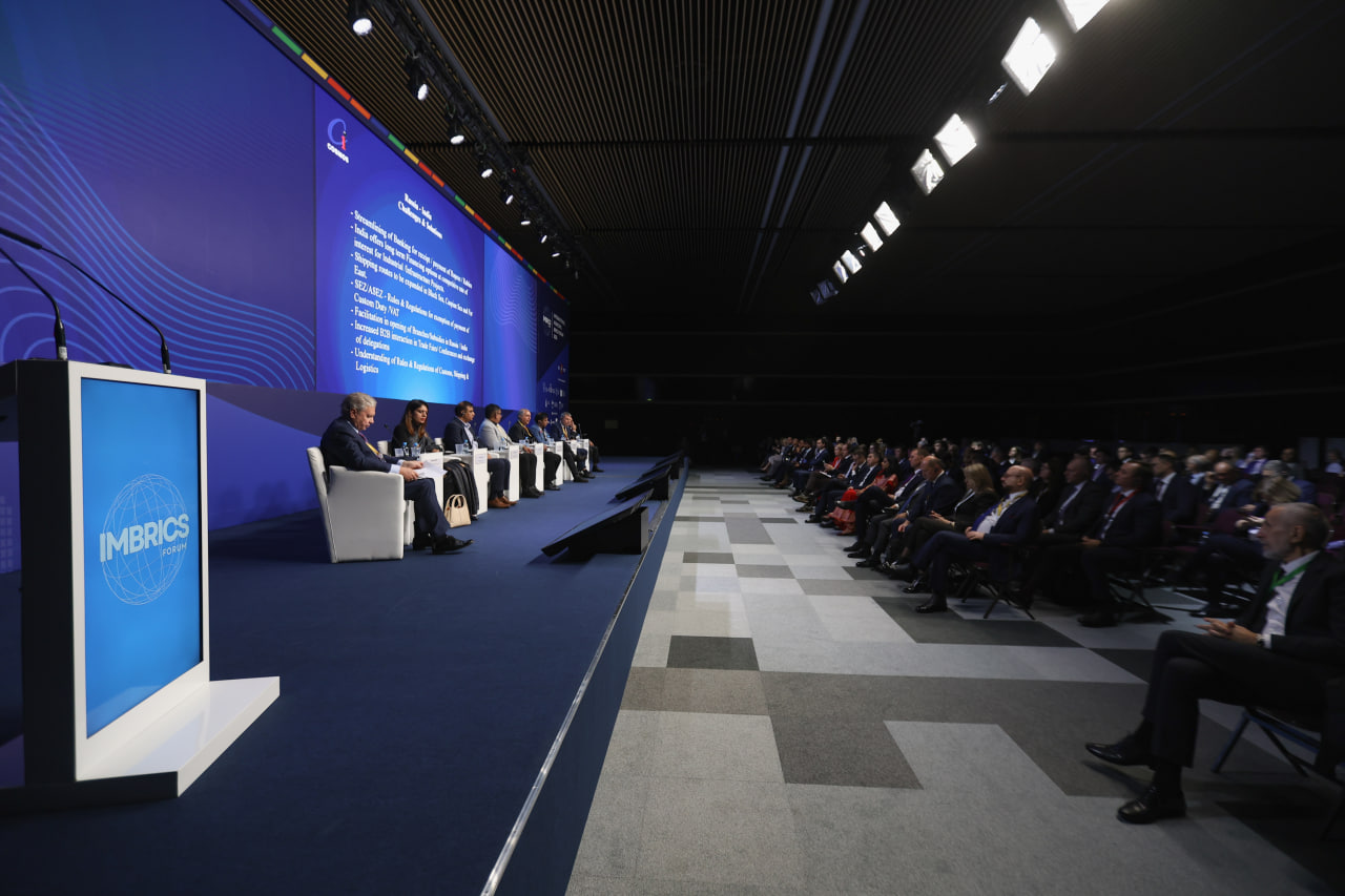 Приглашенные эксперты Лебер на Международном форуме БРИКС 2025