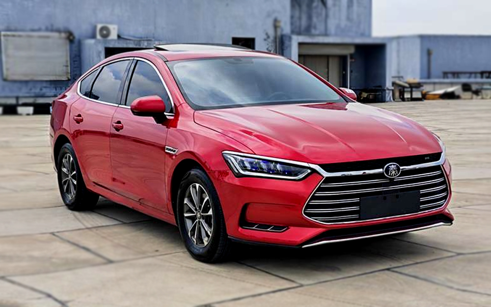 Импорт электромобилей из Китая в 2025: новые правила для частных клиентов