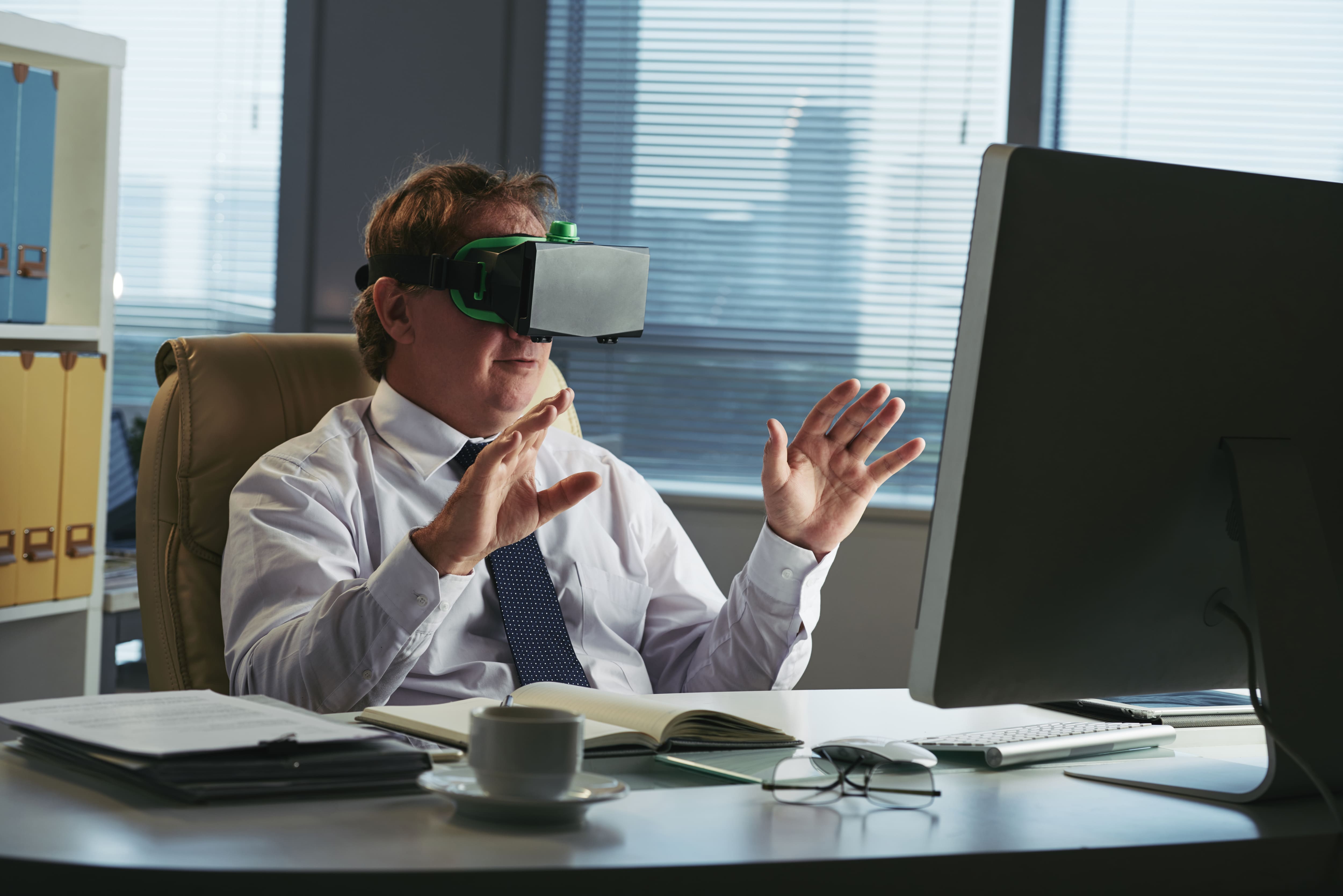 Онлайн-конференции с VR: новый уровень делового общения