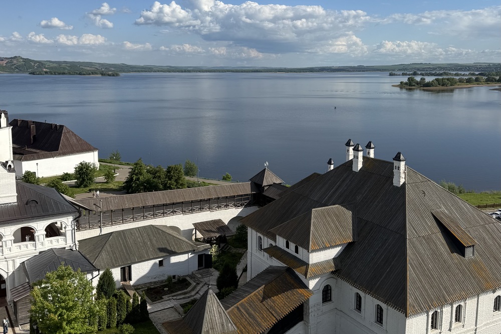 Предприниматели начали чаще дарить круизы: исследование Круиз.онлайн
