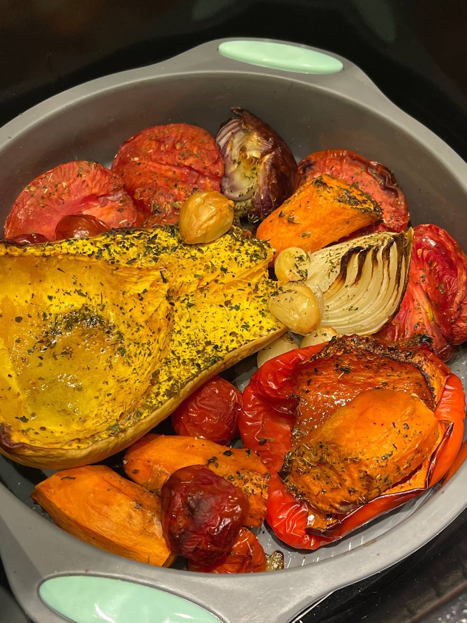 Покупатели Грандшеф назвали курицу-гриль главным домашним блюдом года