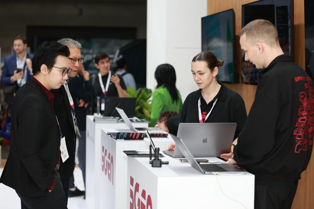 «ФАЙВДЖЕН» на Smart Nation Expo 2025: технологии для городов будущего