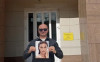 Роман Масленников с портретом Ирины Шейк — инициатива о присвоении звания почётного гражданина Еманжелинска