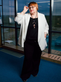 Анна Макарова