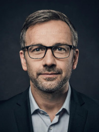 Александр Смирнов