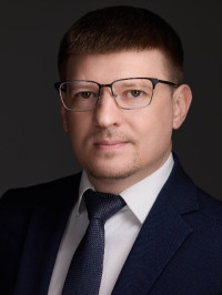 Максим Леонтьев