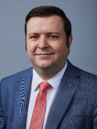 Михаил Комаров