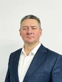 Владислав Ивачев