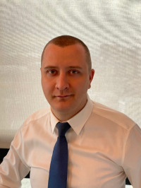 Александр Жуков