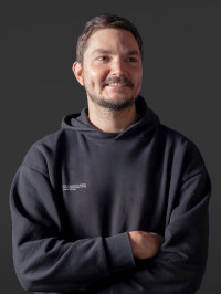 Арсений Ушаков