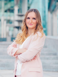 Александра Новичкова