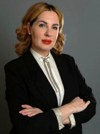 Яна Некерова