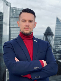 Николас Стэнли