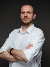 Артем Пищулин