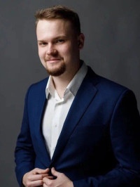 Владимир Лопатин