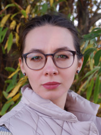 Елена Шпира