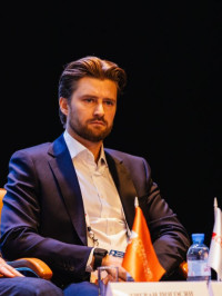 Антон Салин