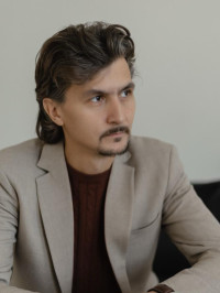 Леонид Шатилов
