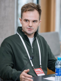 Николай Голобурдин