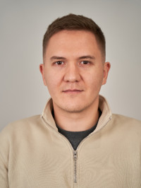 Амир Харисов