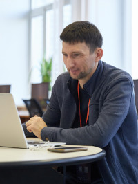 Айдар Махмутов