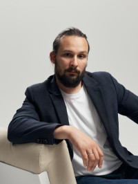 Олег Черников