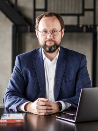 Дмитрий Блинов