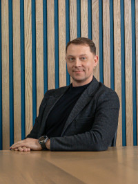 Денис Кецманов