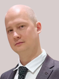 Антон Шабуров