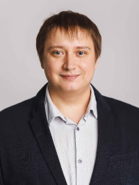 Юрий Макаренко