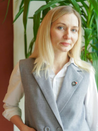Екатерина Ладонина
