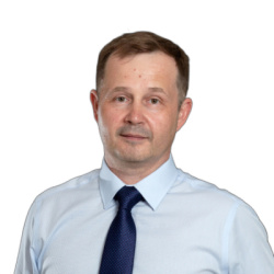 Дмитрий Петров