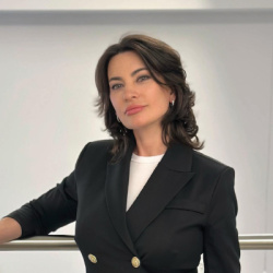 Анна Новикова