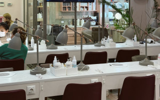 Январь в студии красоты: как пережить тихий сезон