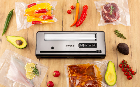 Gorenje представил новый вакуумный упаковщик VS110BE в России