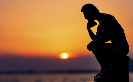 Создать IT-отдел внутри компании или заказать разработку на стороне