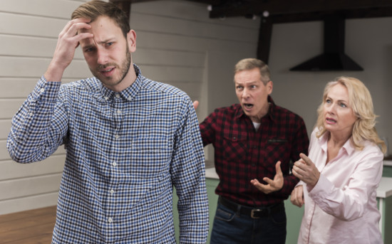 ссора с соседями