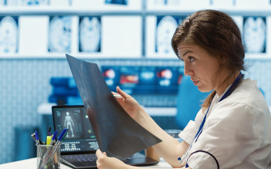 Медицинский ИИ: когда прорыв становится утечкой